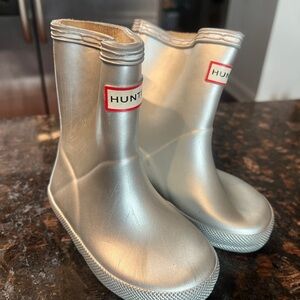 Toddler Silver Hunter Rain Boots size 5